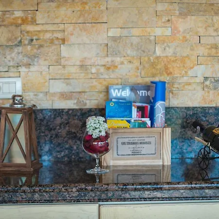 Elena 3 아파트 챠브타트