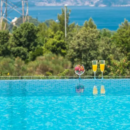 Elena 3 * Cavtat