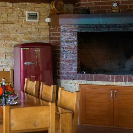 아파트 Elena 3 챠브타트