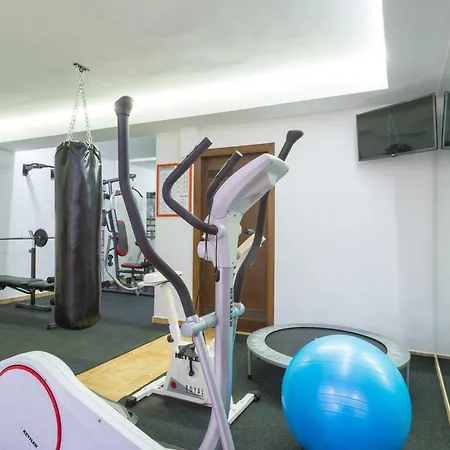 Elena 3 Apartament *